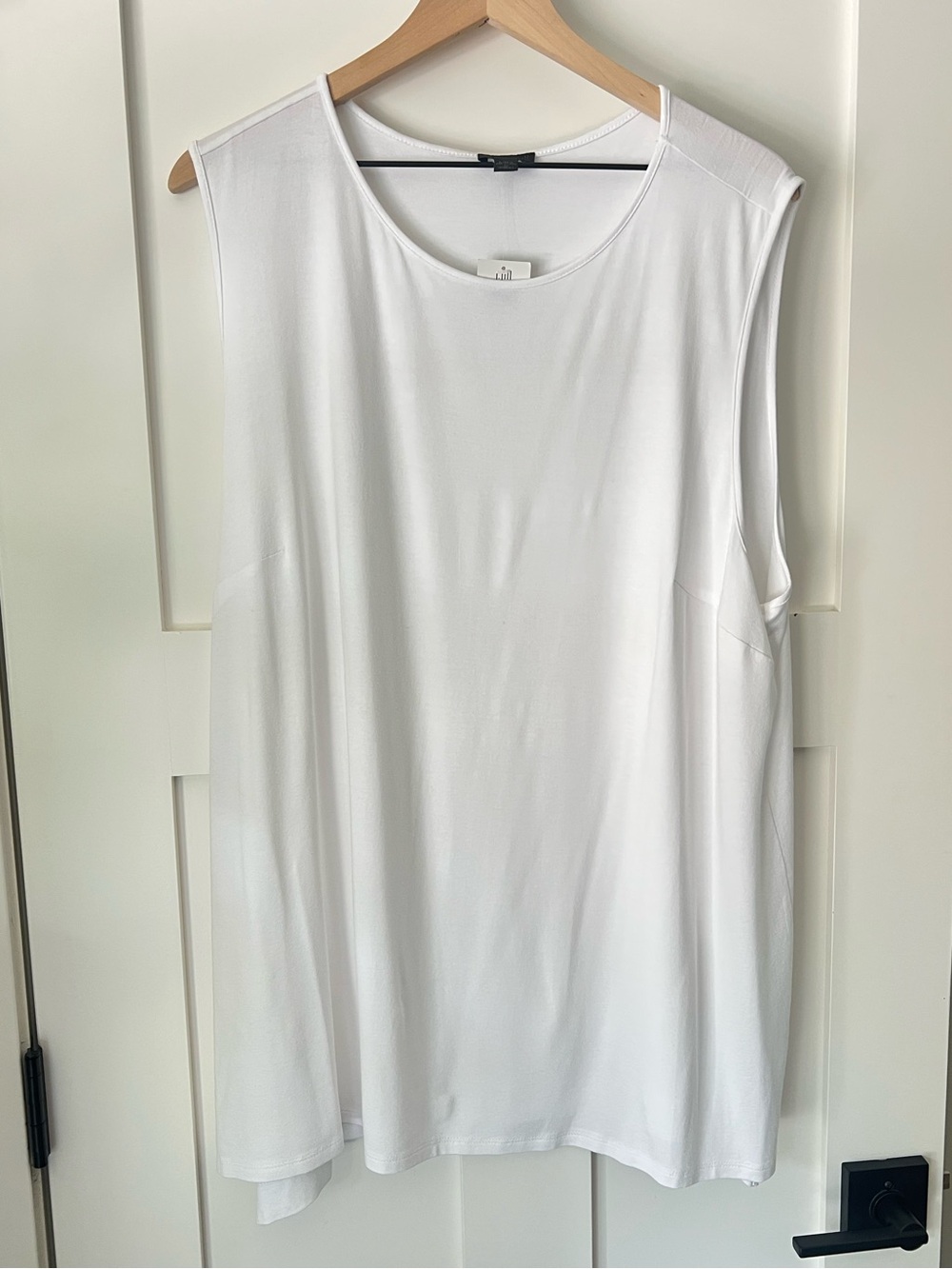 NWT J.Jill White Sleeveless Tunic Top 3X Plus Size Rayon Stretch Lightweight